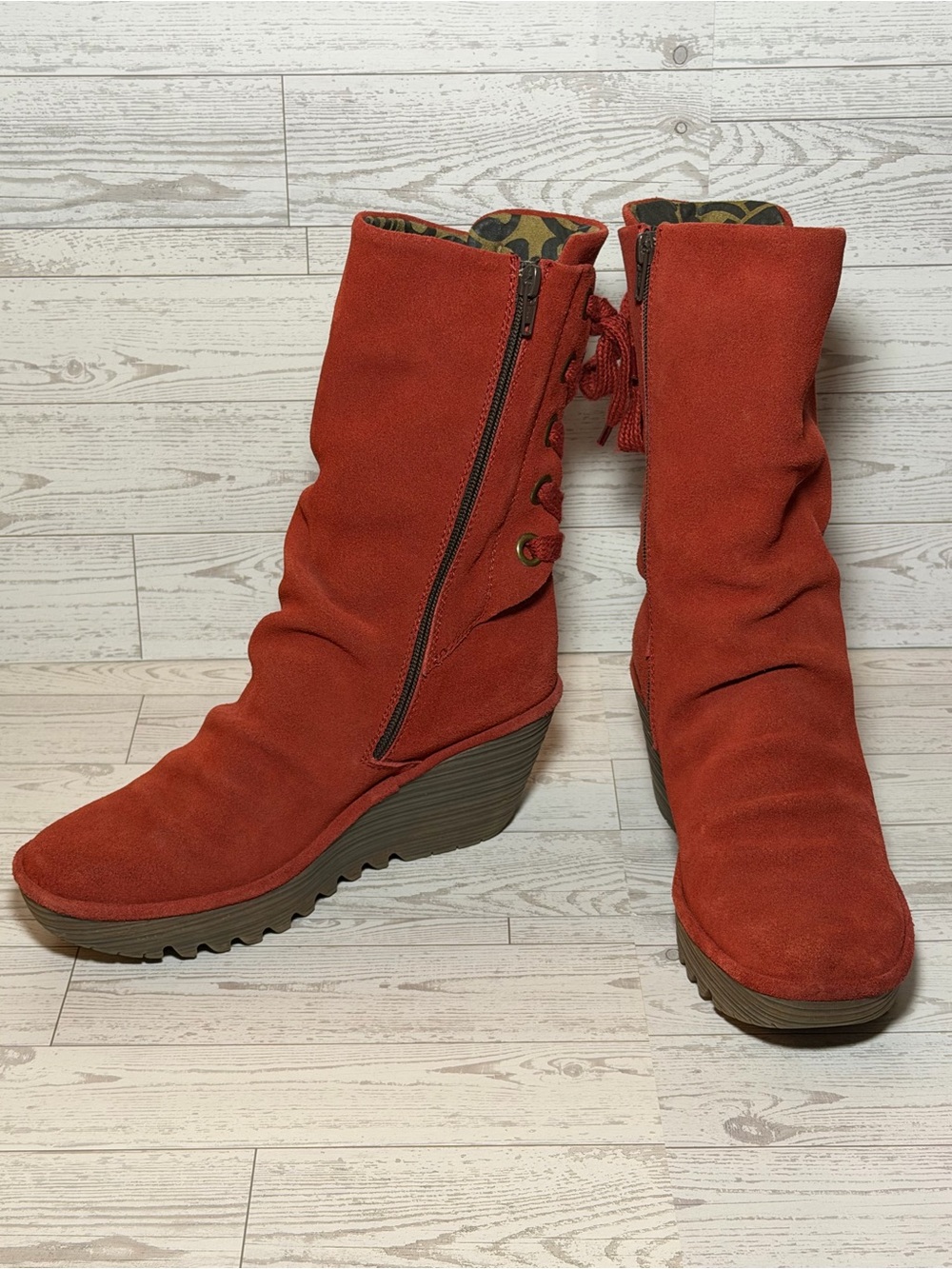 FLY London Yule Women 40 Rust/Orange Suede Wedge Boots Lace Up Side Zip Slouch